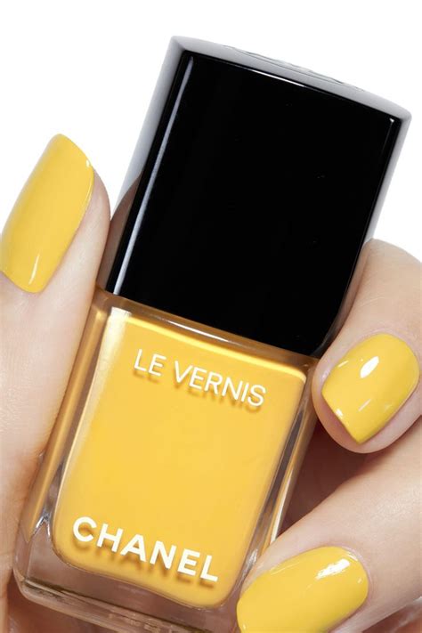 chanel le vernis longwear nail colour giallo napoli|chanel nail polish afterglow.